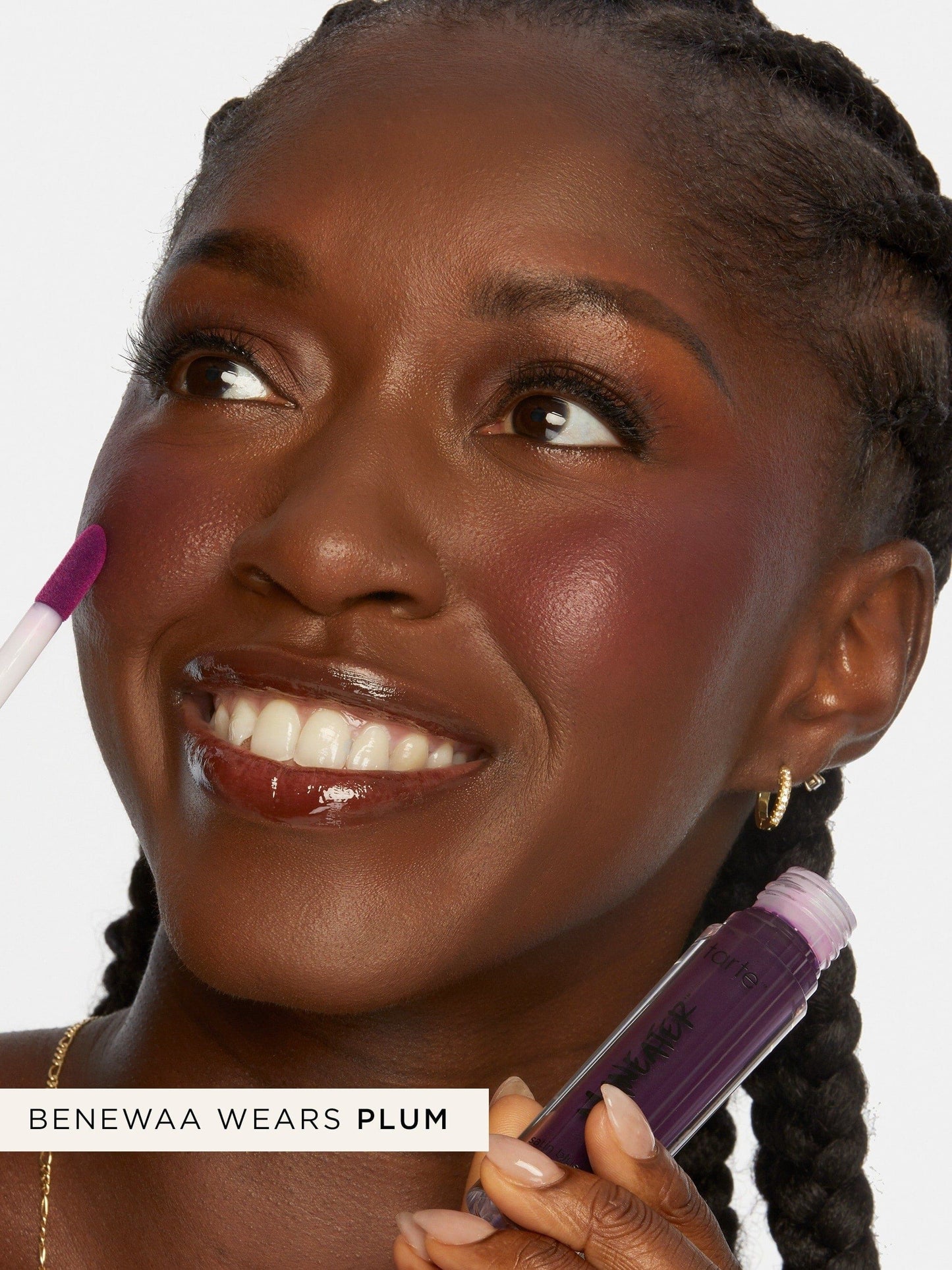 maneater™ cheek plump & brush image number 3