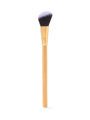 tarte cosmetics Makeup brush with wooden handle and black bristles on a white background