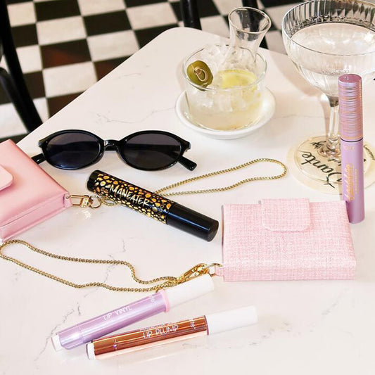 tarte cosmetics you know you love me XOXO set on a table at a restaurant 