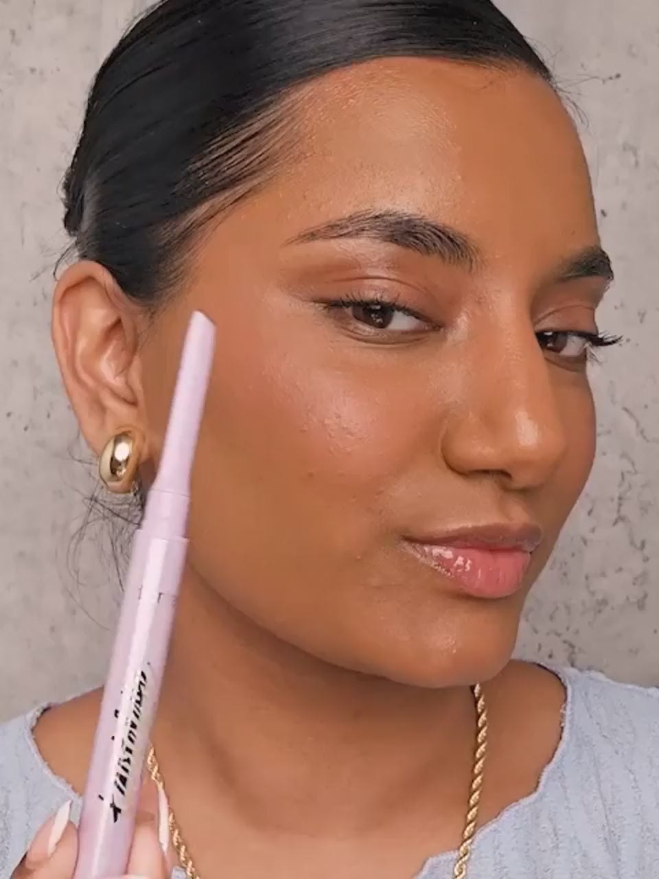quick_stick_liner_brown_kaitlyn_ht_480x640 (480p).mp4