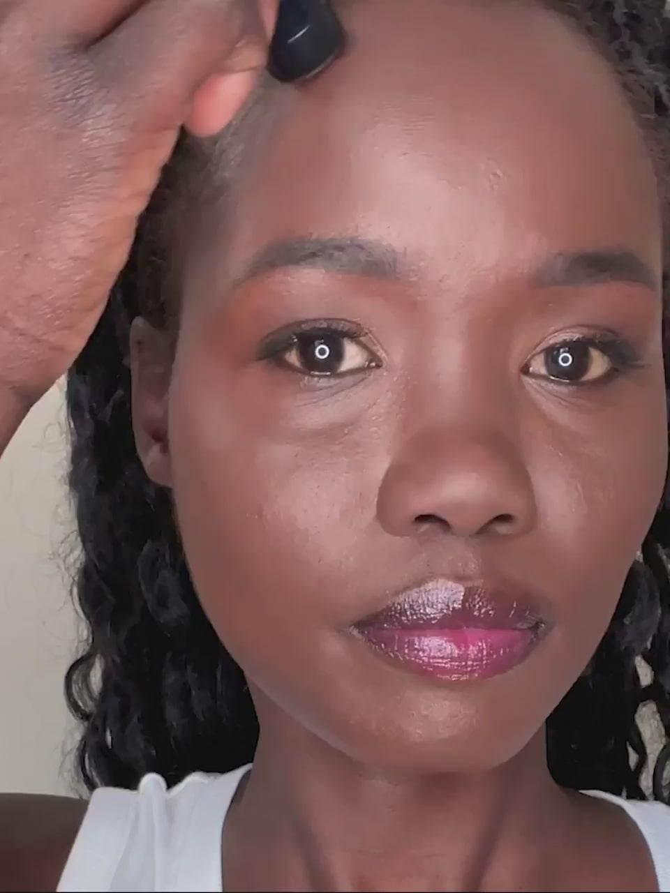 maneater_silk_stick_bronzer_-_tina_-_autoplay_675x898- (720p).mp4