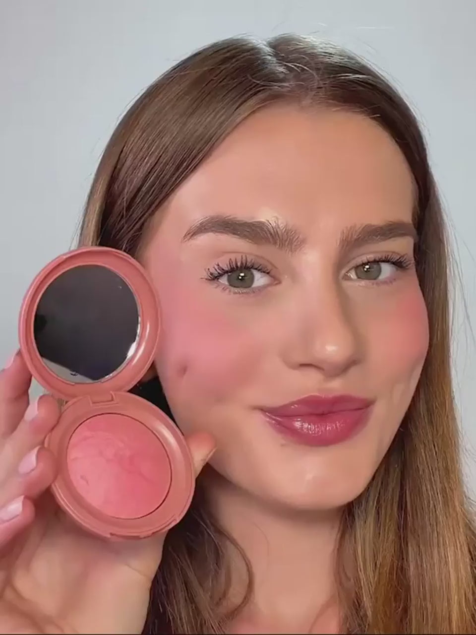 Amazonian Clay Baked Blush_Neilie_Video_675x898 Streaming format (720p).mp4