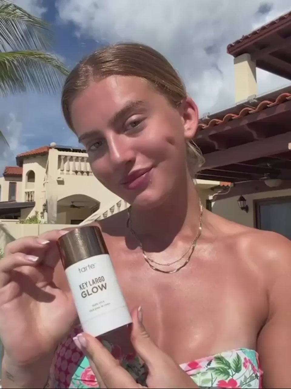 Key Largo Glow Body Stick Neilie 675x898 Streaming format (720p).mp4