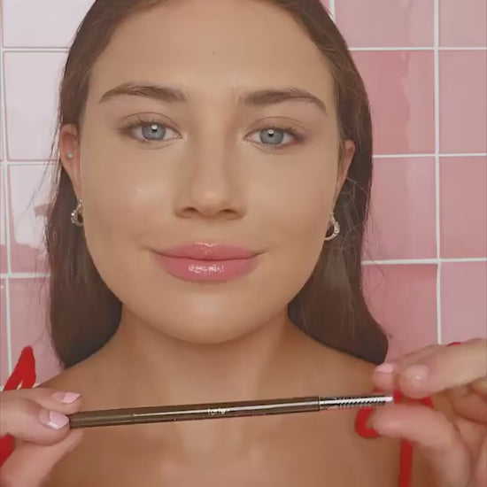 ac_clay_waterproof_brow_pencil_amazon_ugc_ap_v1_() (720p).mp4