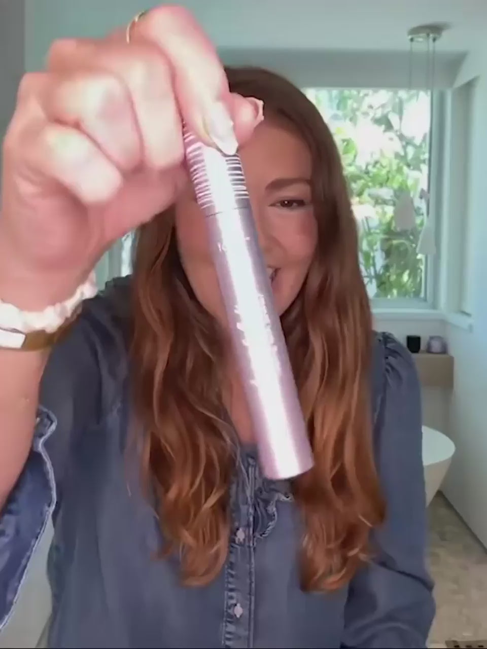 mk_tubing_lash_primer_&_mascara_bundle (720p).mp4