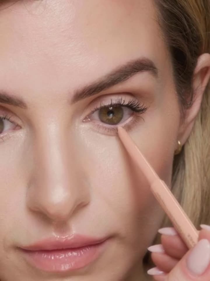 travel-size fake awake™ eye highlight