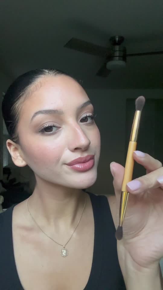 #tolstoy-video-preview-https%3A%2F%2Fcdn.shopify.com%2Fs%2Ffiles%2F1%2F0898%2F4972%2F4950%2Ffiles%2Ftolstoy__02__tolstoy-poster_01K1AXRCJQMYH70M3XYRJ8PBFD.jpg%3Fv%3D1753787153