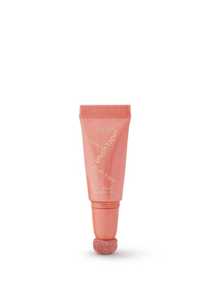 Rosa Lippenbalsam-Tube auf weißem Hintergrund