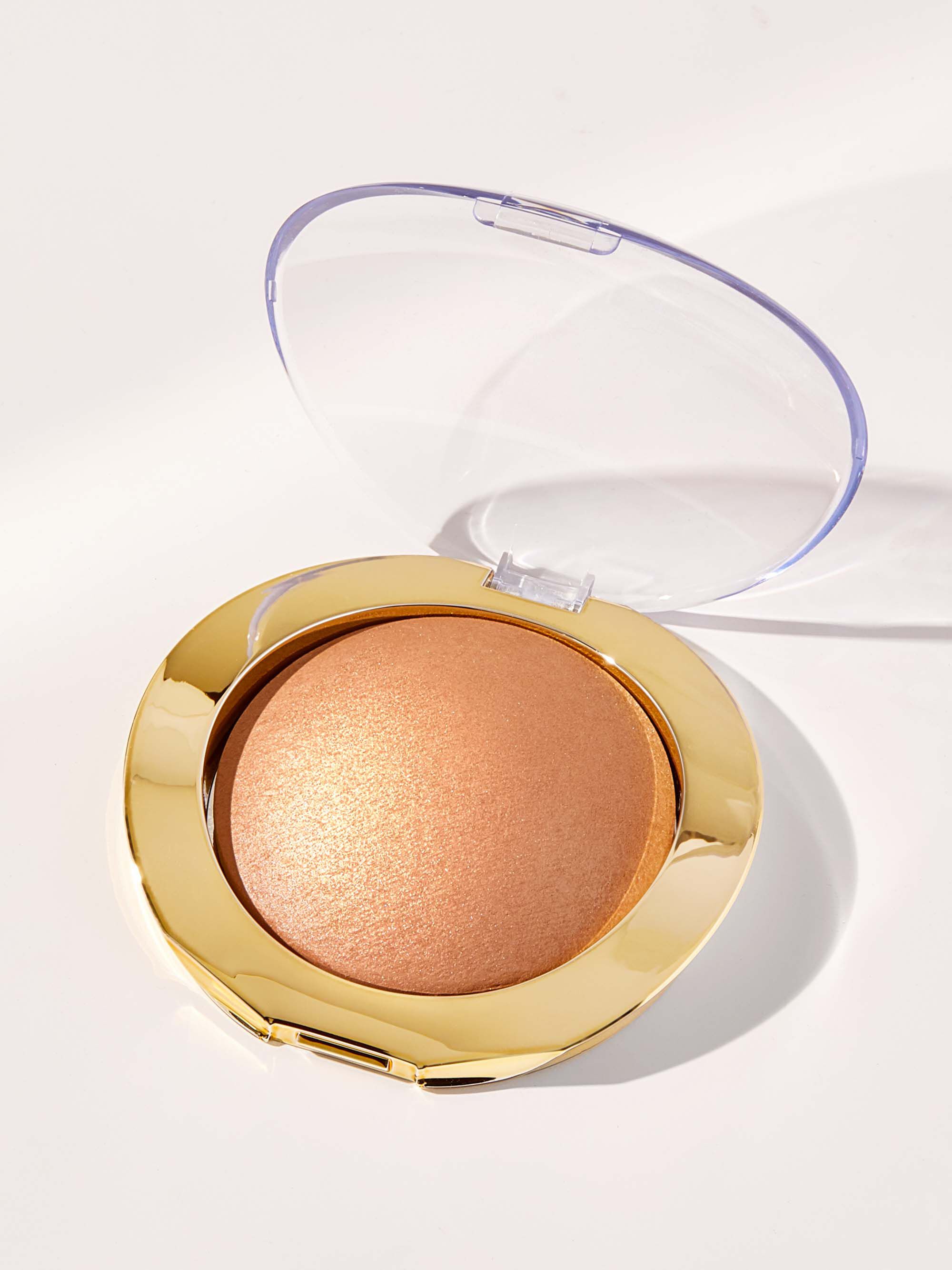 shape tape™ glow bronzer image number null