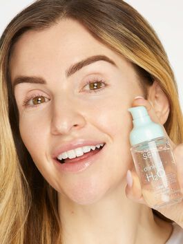 drink of H2O 24HR hydrating serum image number 2