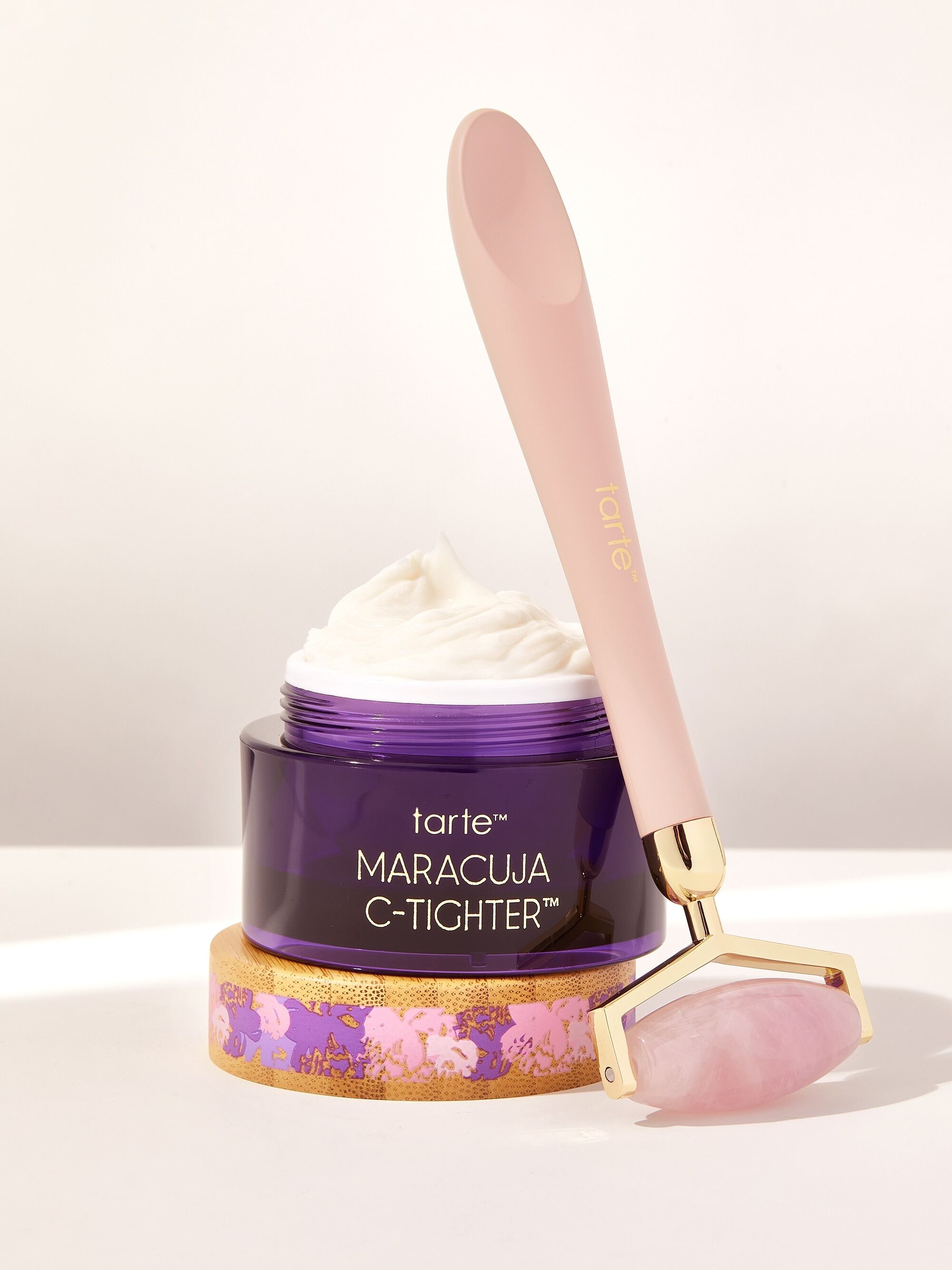 maracuja C-tighter™ skin smoothing duo image number null
