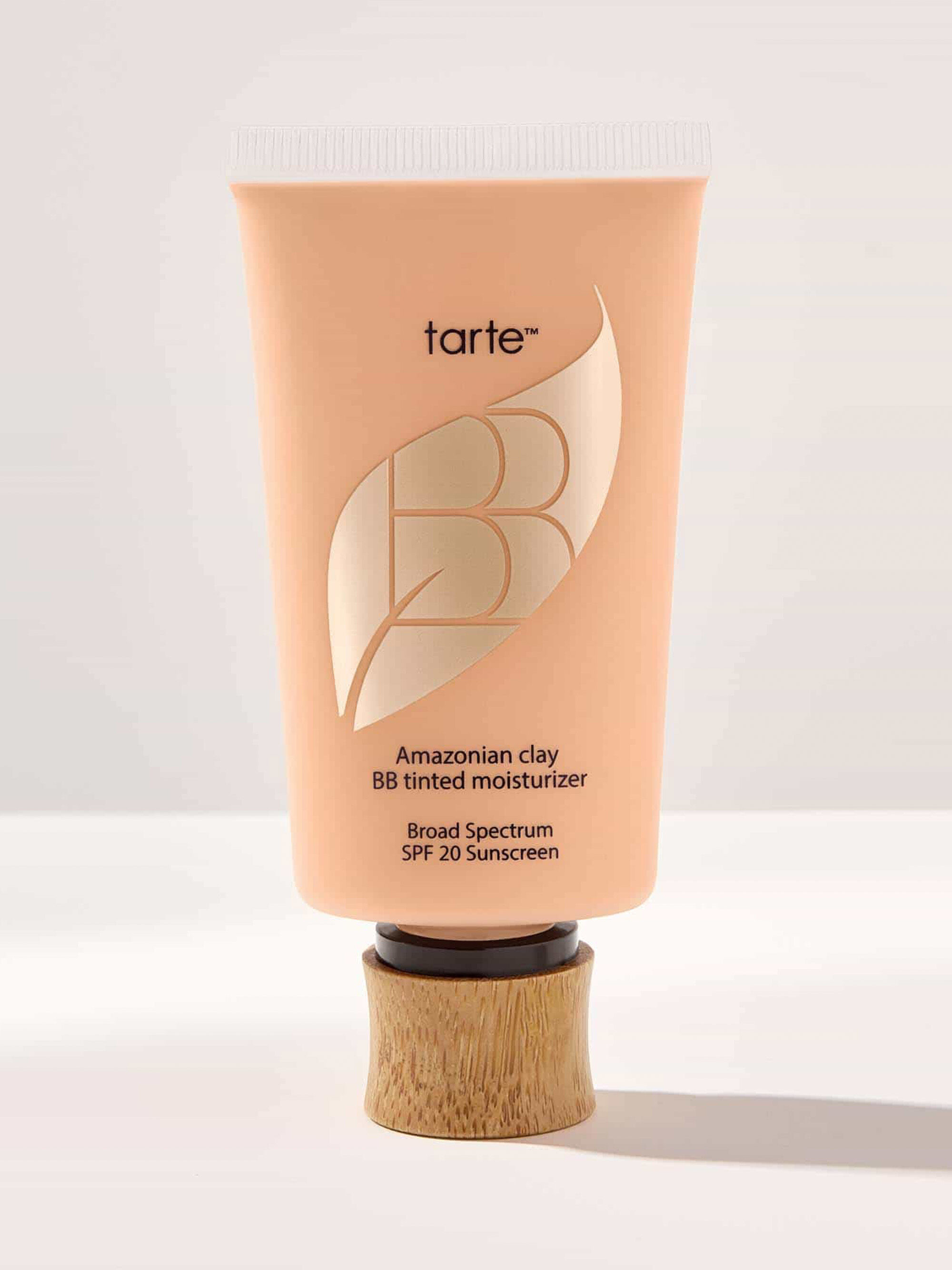 Amazonian Clay BB tinted moisturizer Broad Spectrum SPF 20 image number null