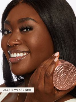 powder to perfect Amazonian clay foundation bundle image number null