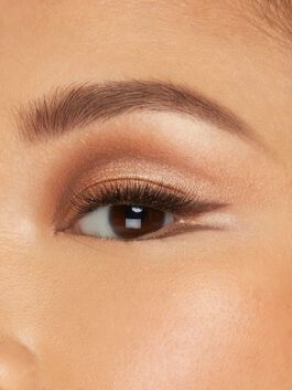 maneater™ eyeshadow palette vol. 3 image number 7
