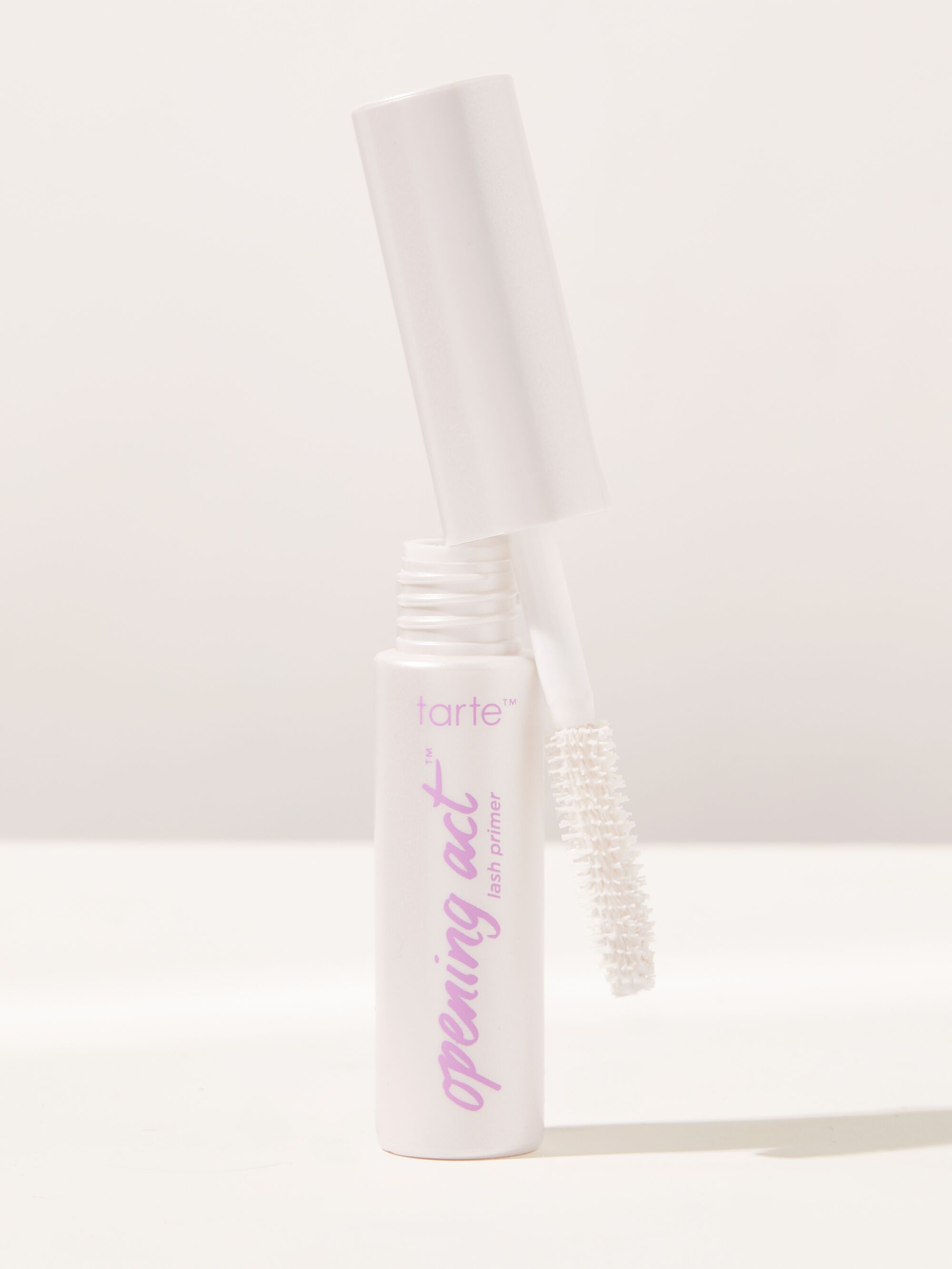 travel-size opening act™ lash primer image number null