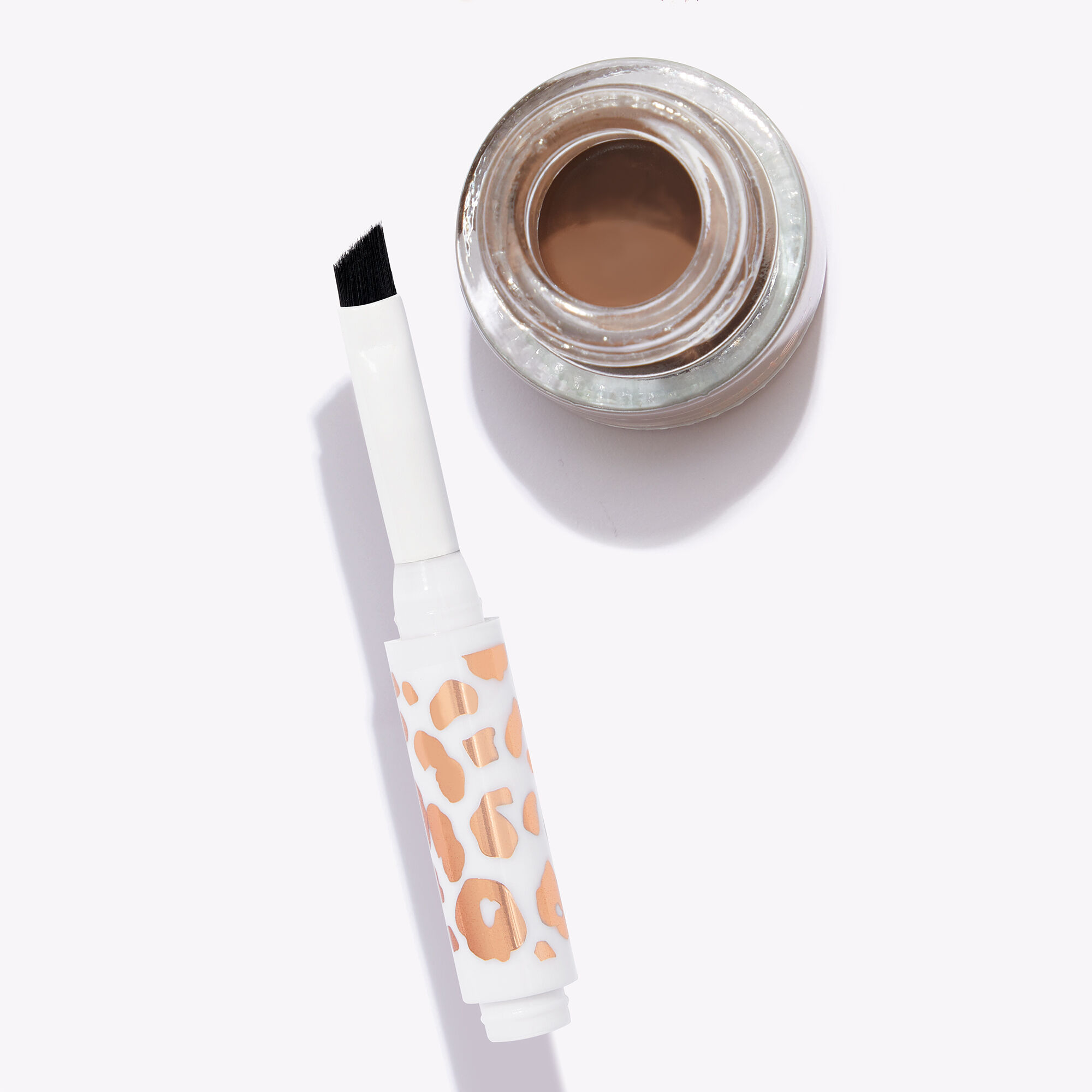 maneater™ brow mousse image number null