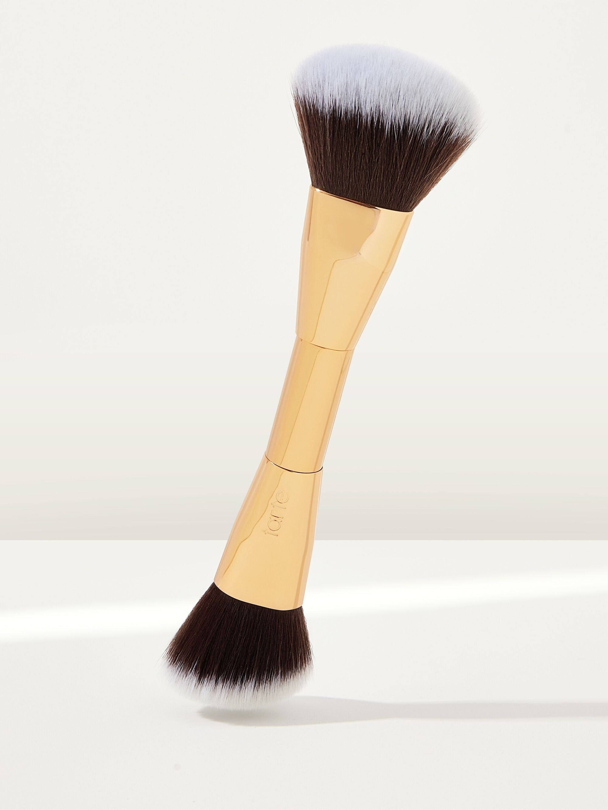 park ave princess™ cream face brush image number null