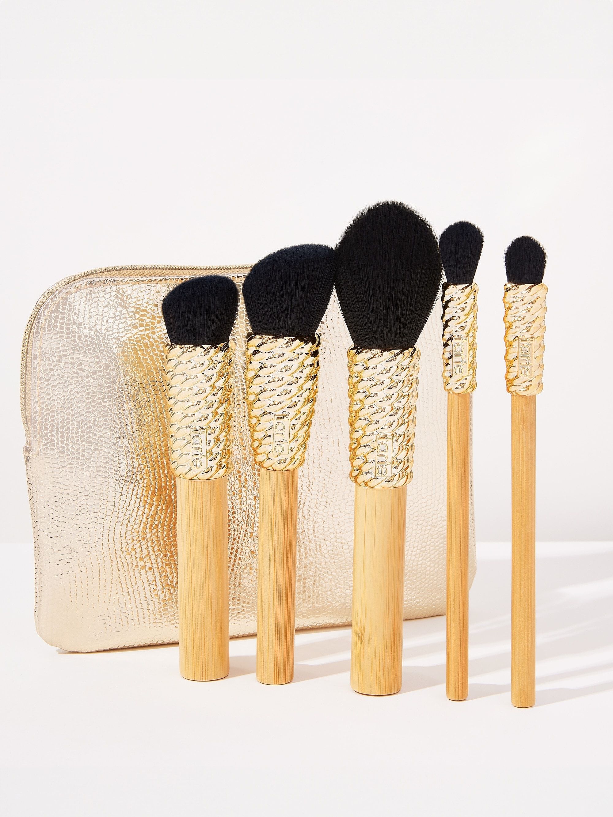 statement stunners brush set image number null