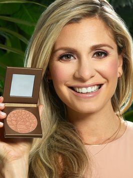 travel-size Amazonian clay waterproof bronzer image number 4