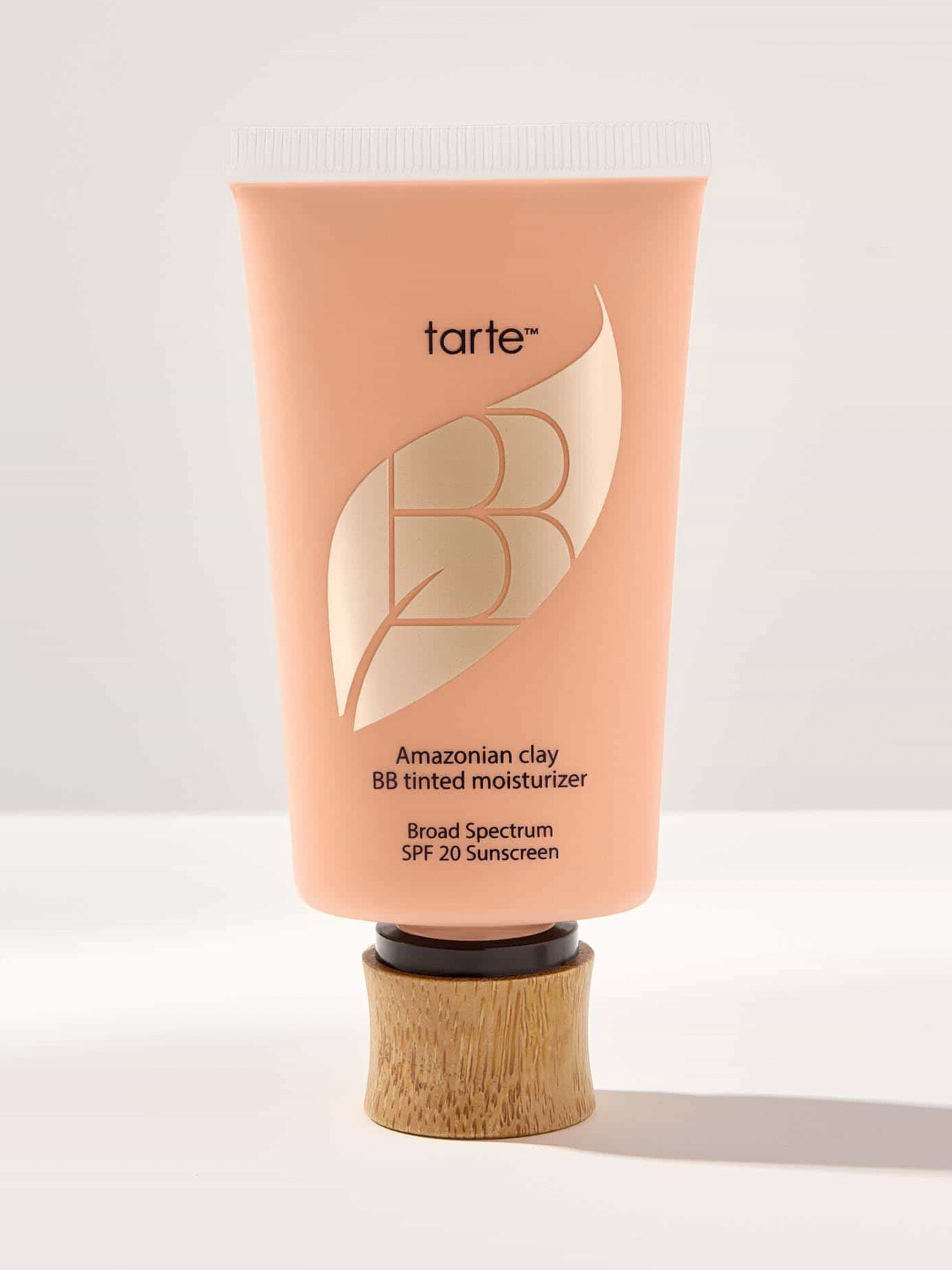 Amazonian Clay BB tinted moisturizer Broad Spectrum SPF 20 image number null